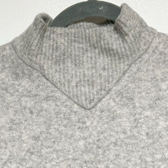 Everlane wool Yak Heathered Grey Cropped Mock Neck Sweater Sz S - Picture 3 of 4